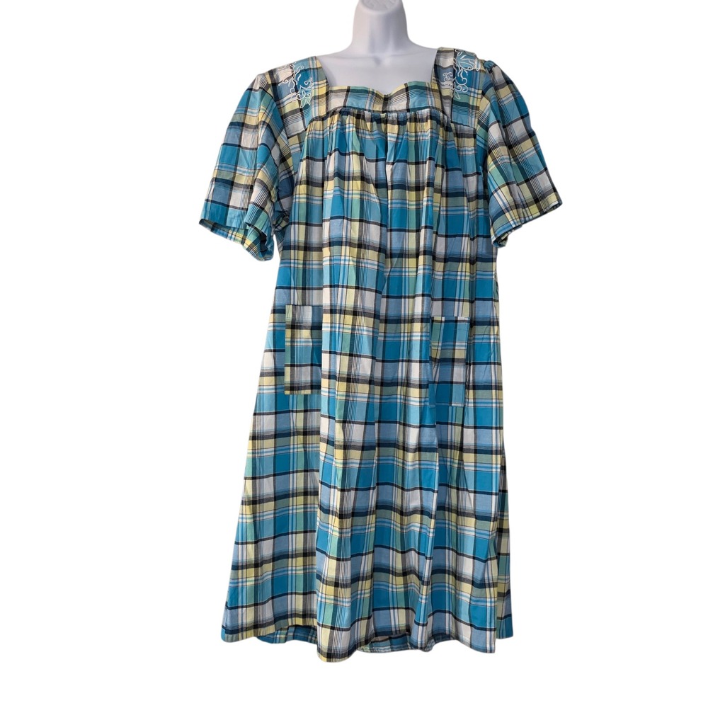 Country Store Nightgown Womens Blue Yellow 3X Plaid Square Neck Embroidered